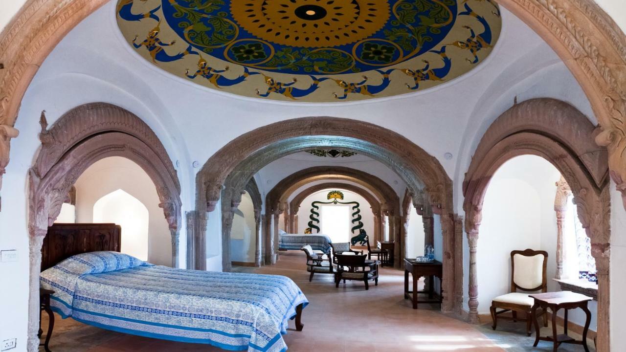 Neemrana'S - Tijara Fort Palace Exterior photo